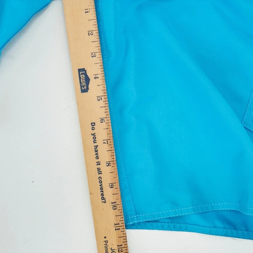 Quiksilver Lightweight Board Shorts Men's 32 Cyan Blue two Cargo Pockets Lace Up